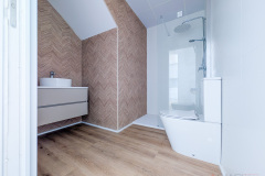 PXL_20250617_083408404.NIGHT-3